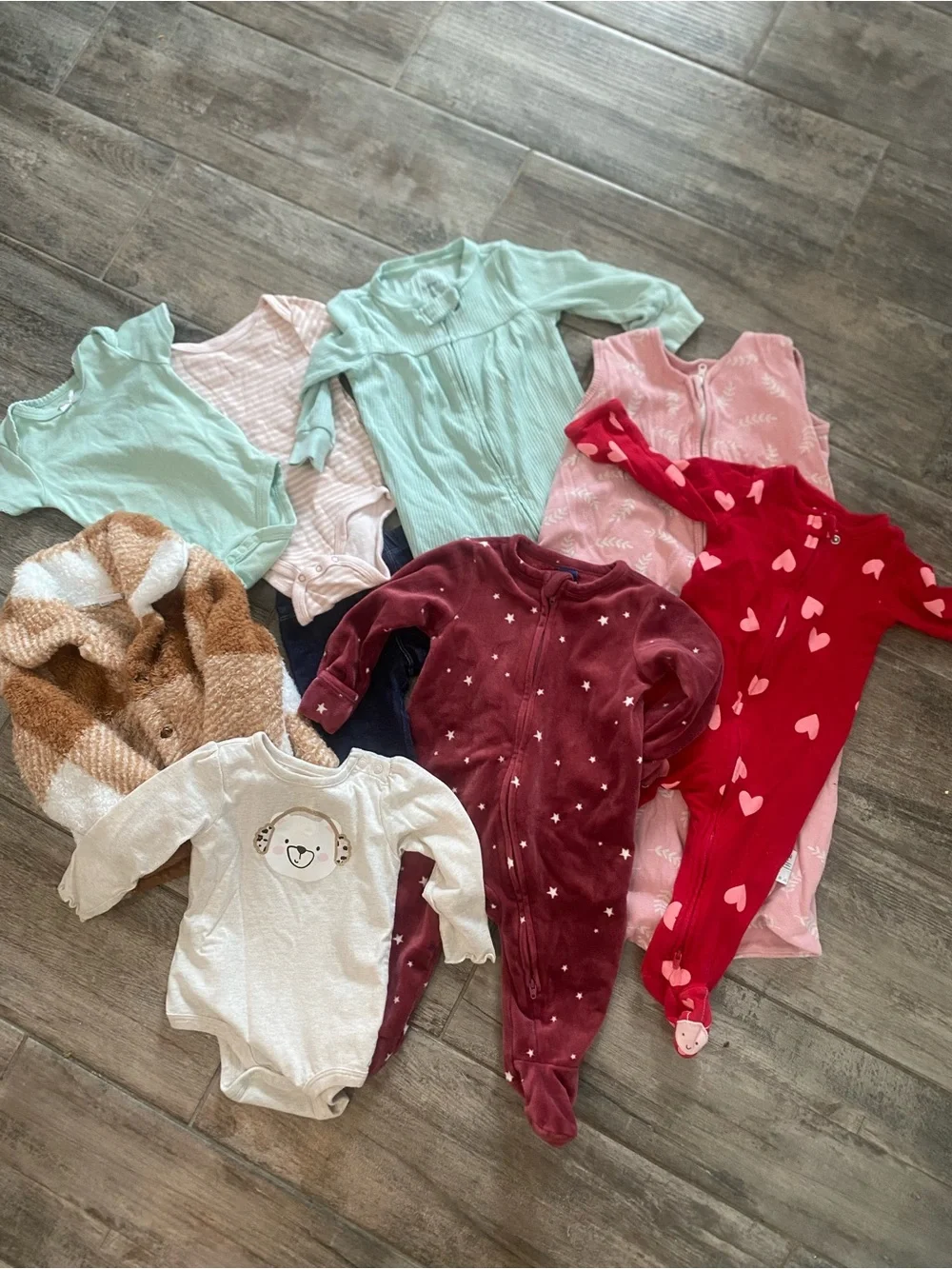 6-9 Month Bundle | Baby Clothing | Girls | Carter’s